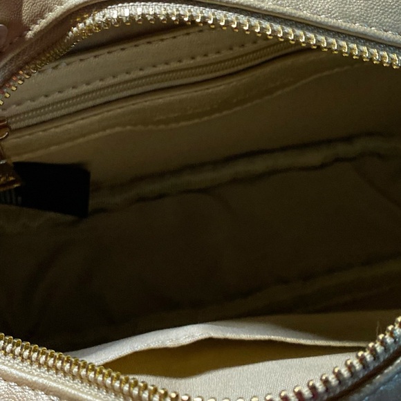 Badgley Mischka gold purse - Picture 6 of 9